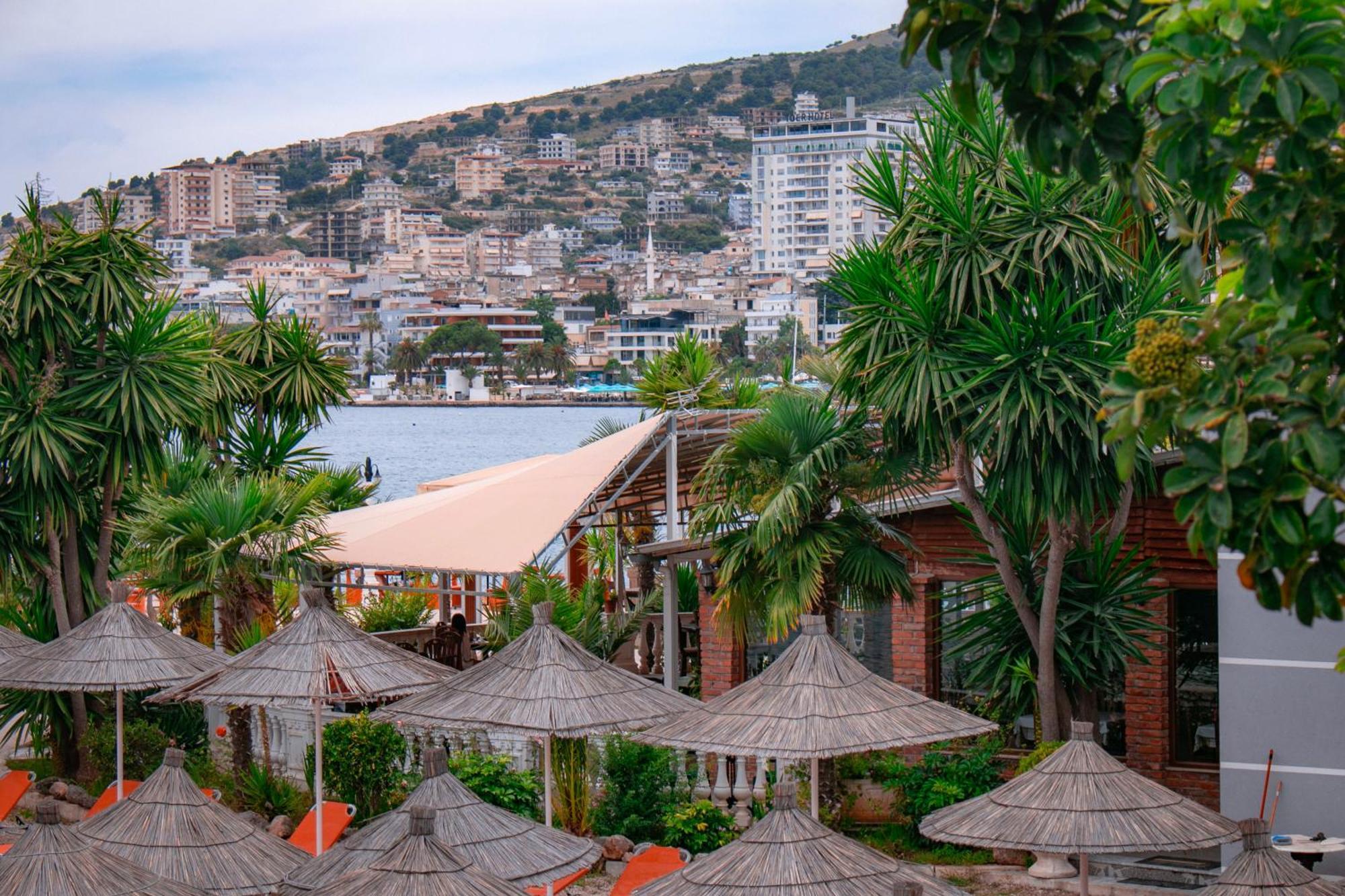 Hotel Fron Sarandë Buitenkant foto